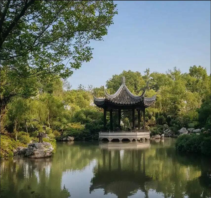 湖州南浔雨珍造纸有限公司